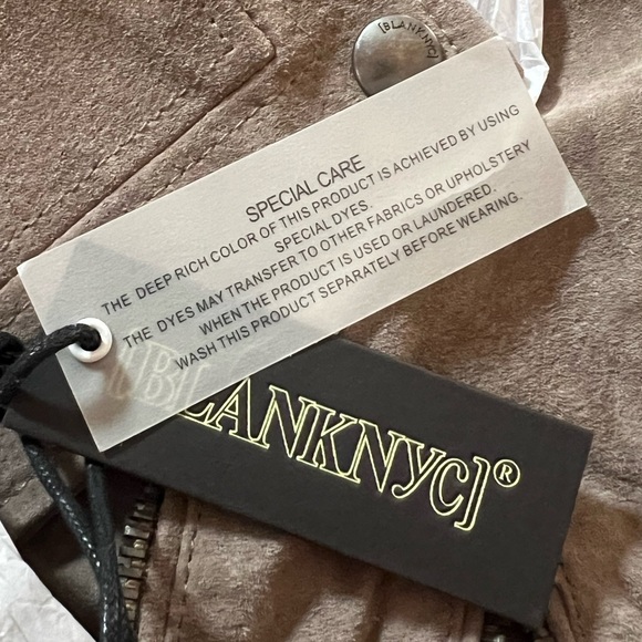 BlankNYC Cropped Suede Leather Motorcycle Jacket Sand Stoner Size Small - Picture 5 of 6